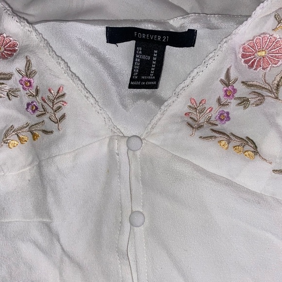 Flower cropped blouse - Picture 2 of 3